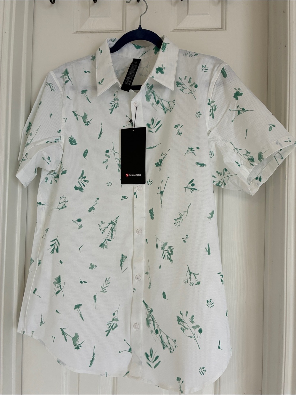 lululemon athletica White Short-Sleeve Button-Down Shirt with Green Leaf Print
